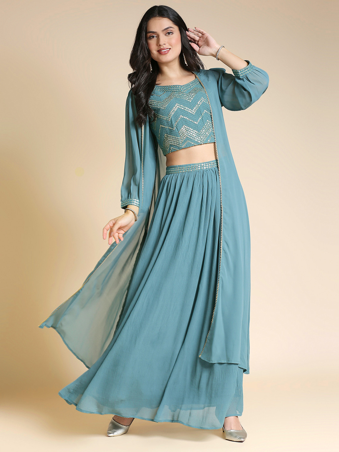 fcef4d72-ea6f-4ac5-ac44-8234eae266431738062975918-MADHURAM-Teal--Gold-Toned-Embellished-Ready-to-Wear-Lehenga--6